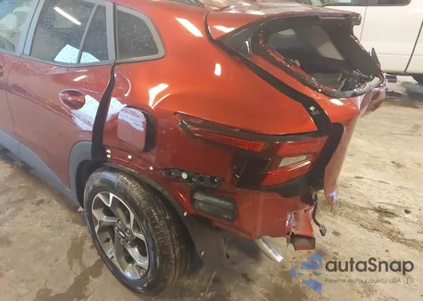 2024 Chevrolet Trax Fwd Lt z USA, uszkodzony, nr VIN KL77LHE24RC042758